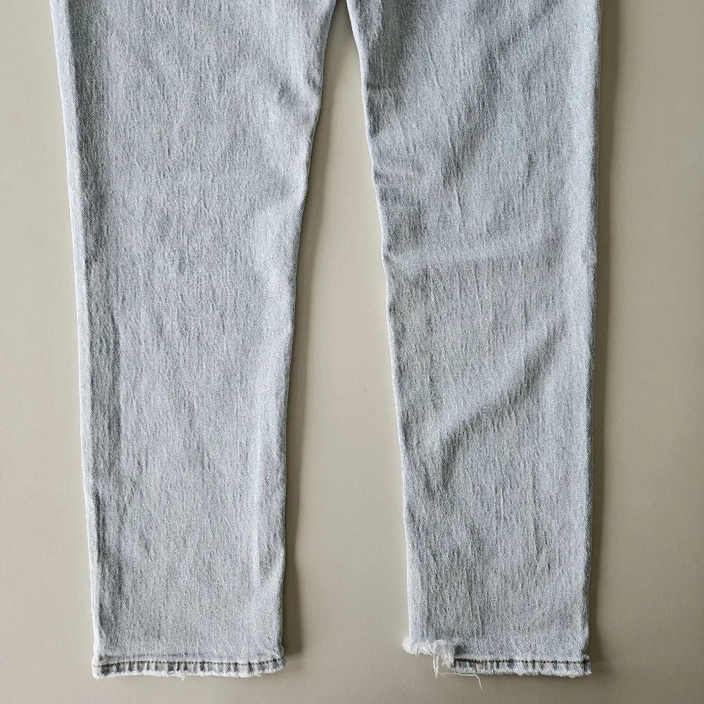 High Rise Curvy Straight Jeans - Picture 8 of 10